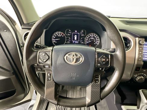 Used 2020 Toyota Tundra SR5 w/ SR5 Upgrade Package RWD image 17