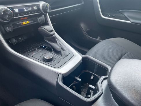 Used 2025 Toyota RAV4 LE image 36