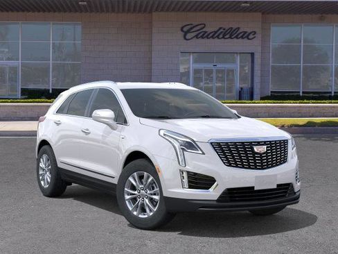 New 2026 Cadillac XT5 Luxury image 7