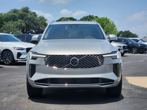 New 2025 Volvo XC90 T8 Plus w/ Protection Package Premier image 8