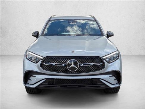 Certified 2026 Mercedes-Benz GLC 300 image 5