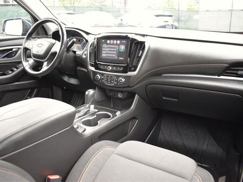 Used 2019 Chevrolet Traverse LT w/ LPO, Floor Liner Package AWD/4WD image 12