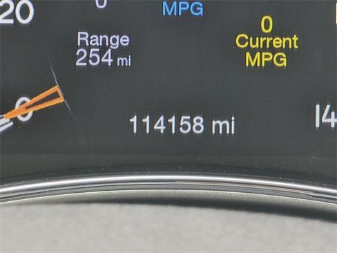 Certified 2018 Jeep Grand Cherokee Altitude image 36