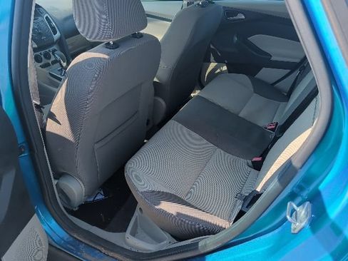 Used 2014 Ford Focus SE FWD image 9