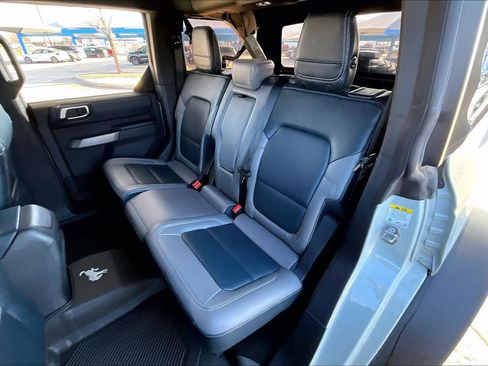 Used 2022 Ford Bronco Outer Banks w/ Sasquatch Package image 20