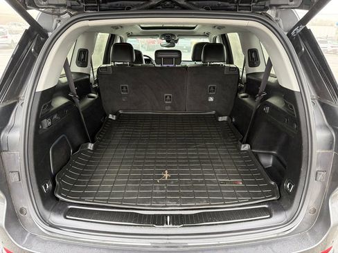 Used 2022 Jeep Grand Cherokee L Limited image 18