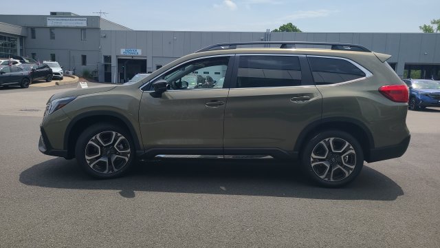 New 2026 Subaru Ascent Limited AWD/4WD image 4