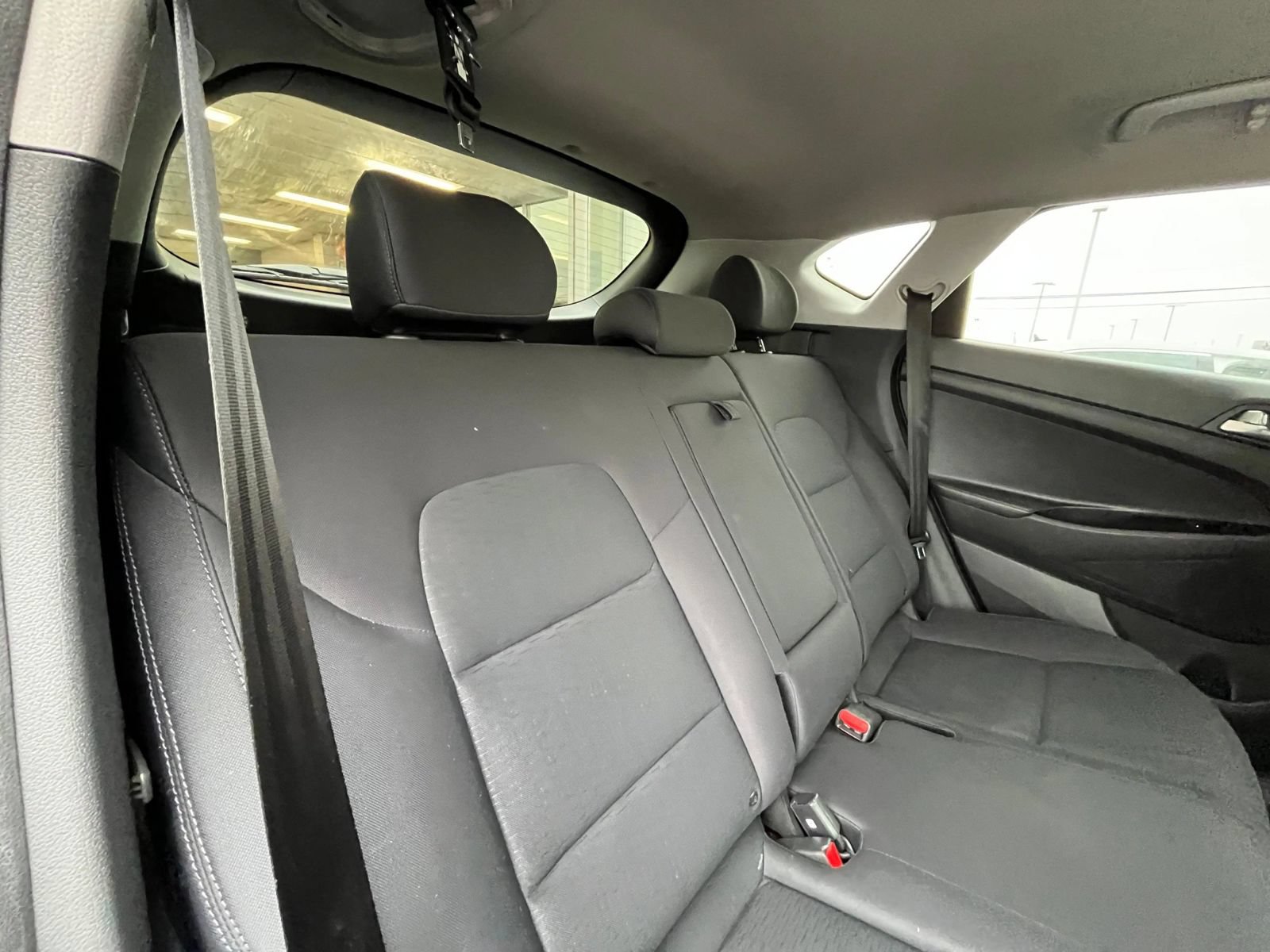 Used 2019 Hyundai Tucson SE AWD/4WD image 34