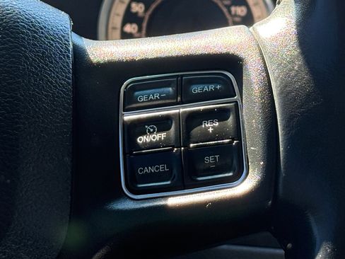 Used 2018 RAM 1500 Big Horn image 18