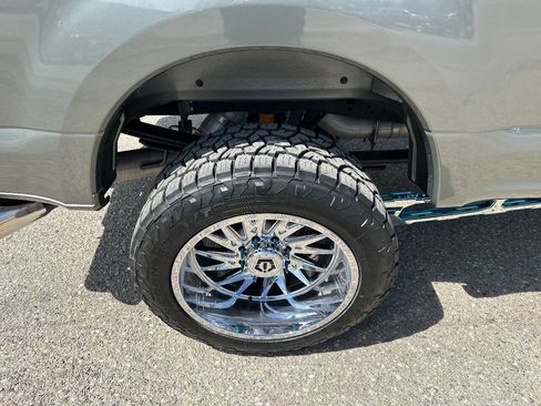 Used 2019 Ford F250 Platinum w/ Platinum Ultimate Package AWD/4WD image 13