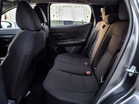 New 2025 Nissan Kicks S image 16