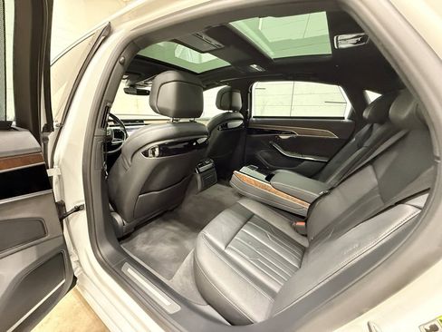 Used 2020 Audi A8 L 4.0T image 23