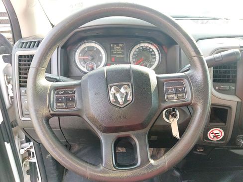 Used 2018 RAM 5500 Tradesman w/ Power & Remote Entry Group image 10