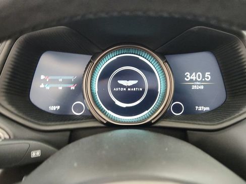 Used 2019 Aston Martin DB11 Volante RWD image 31