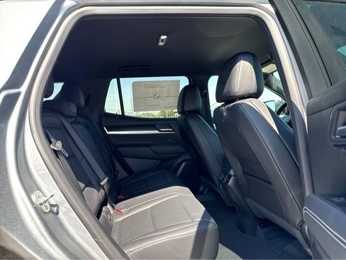 New 2026 GMC Terrain Elevation w/ Elevation Premium Package AWD/4WD image 6