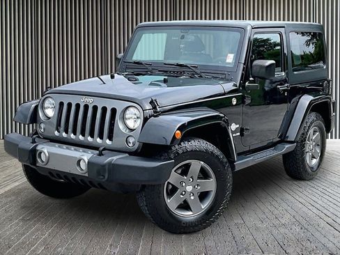 Used 2015 Jeep Wrangler Sport AWD/4WD image 13