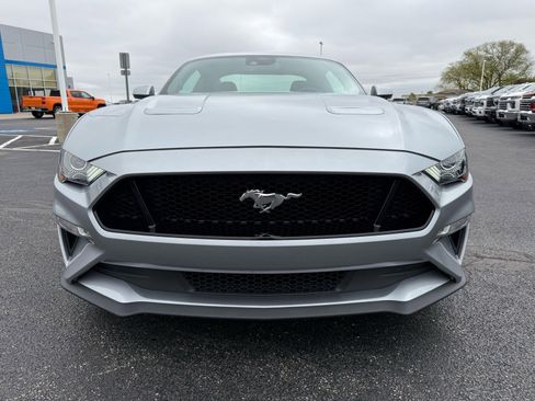 Used 2022 Ford Mustang GT RWD image 12