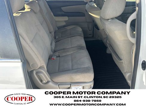 Used 2016 Honda Odyssey SE image 15