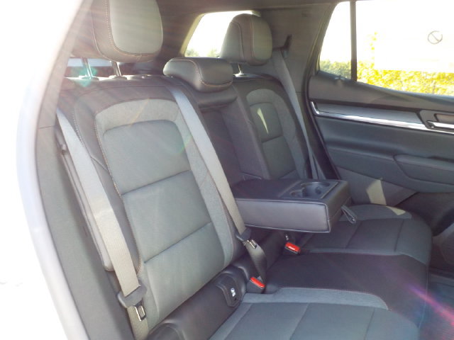 New 2027 GMC Terrain AT4 w/ Convenience Package III AWD/4WD image 22