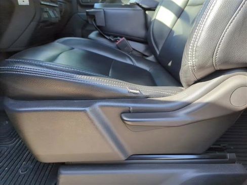 Used 2022 Chevrolet Silverado 2500 Custom w/ Gooseneck/5TH Wheel Package image 10