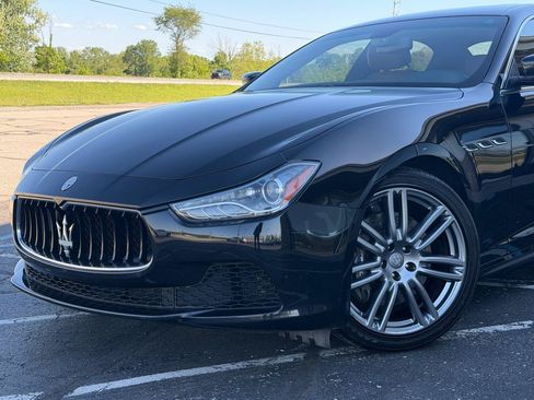 Used 2015 Maserati Ghibli S Q4 AWD/4WD image 2