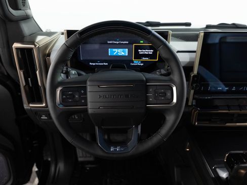 Used 2025 GMC Hummer EV 2X AWD/4WD image 28
