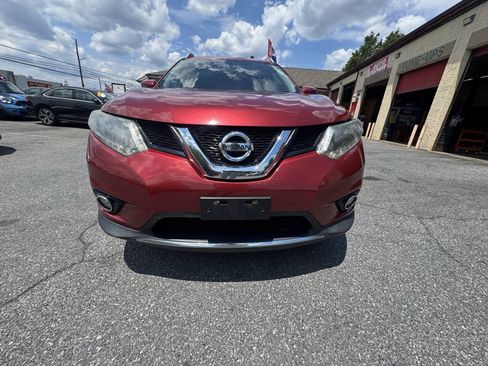 Used 2016 Nissan Rogue SV w/ SV Premium Package AWD/4WD image 11