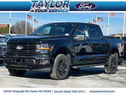 New 2025 Ford F150 XLT w/ Equipment Group 302A MID