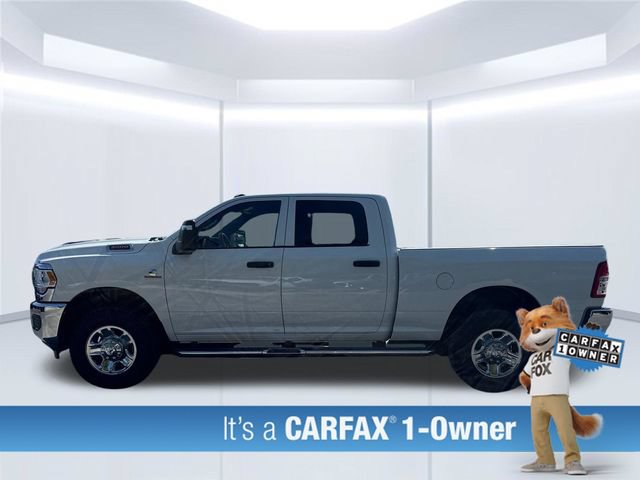 Used 2024 RAM 3500 Tradesman w/ Chrome Appearance Group AWD/4WD image 4