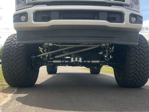 Used 2023 Ford F250 XL w/ XL Chrome Package AWD/4WD image 3