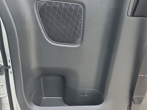 Used 2024 Nissan Frontier S w/ S Utility Package AWD/4WD image 13