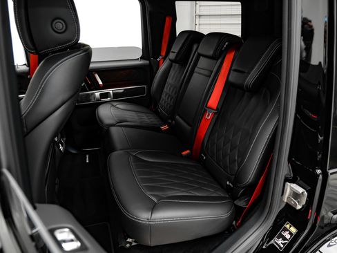 Used 2025 Mercedes-Benz G 63 AMG 4MATIC image 88