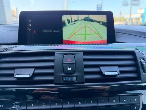 Used 2018 BMW M4 Coupe image 11