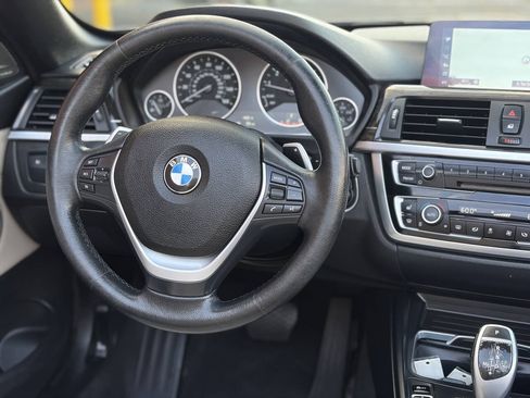 Used 2017 BMW 430i xDrive Convertible AWD/4WD image 22