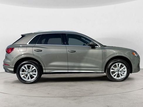 Used 2025 Audi Q3 2.0T Premium Plus w/ Premium Plus Package image 8
