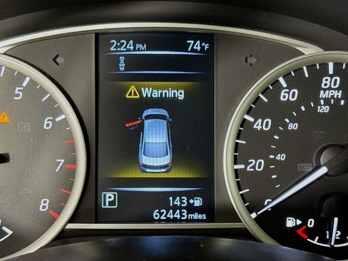 Used 2018 Nissan Sentra S w/ S Midnight Style Package FWD image 15