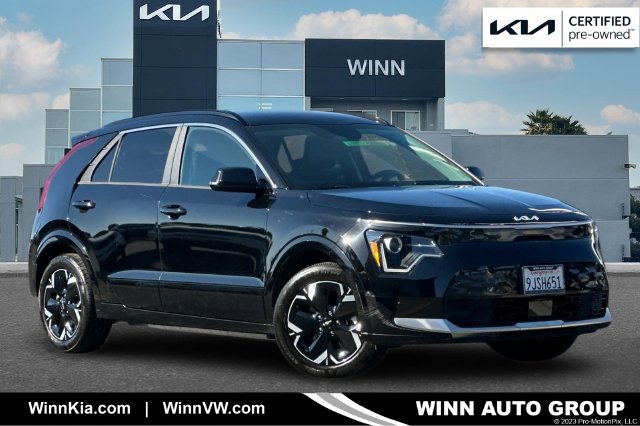 Certified 2024 Kia Niro Wind FWD image 1