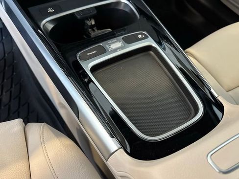 New 2026 Mercedes-Benz GLB 250 4MATIC image 17