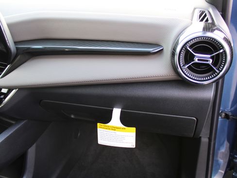 New 2026 Chevrolet Equinox LT w/ Convenience Package II image 47