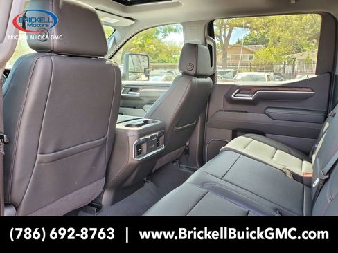 New 2025 GMC Sierra 1500 SLT w/ SLT Premium Plus Package image 10