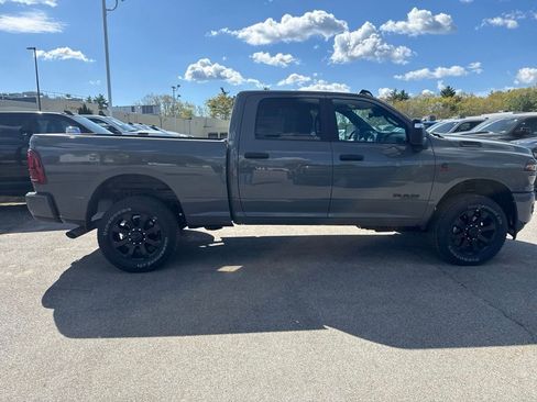 New 2026 RAM 2500 Big Horn AWD/4WD image 6
