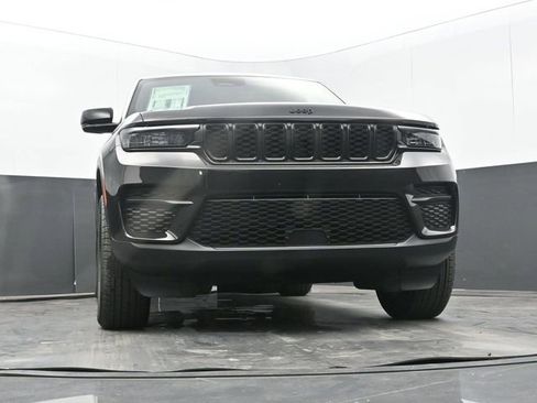 New 2025 Jeep Grand Cherokee Laredo image 61