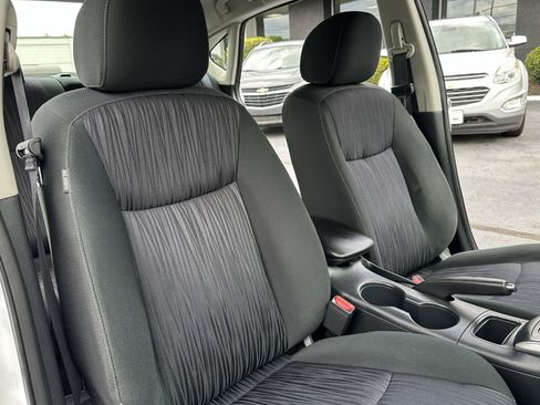 Used 2019 Nissan Sentra SV FWD image 46