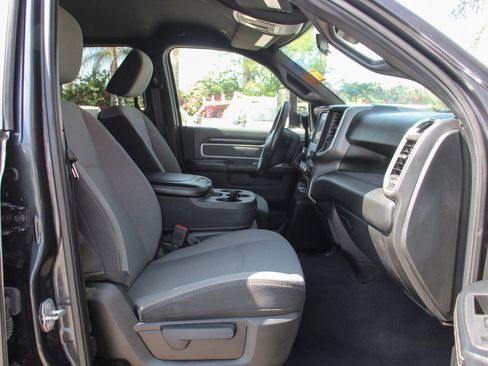 Used 2022 RAM 2500 Big Horn image 33