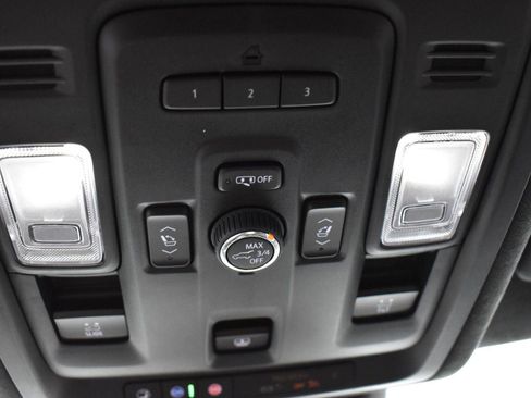 Used 2023 Cadillac Escalade Sport Platinum w/ LPO, ONYX Package AWD/4WD image 30