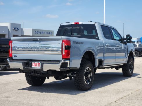 New 2026 Ford F250 King Ranch w/ Tremor Off-Road Package AWD/4WD image 4