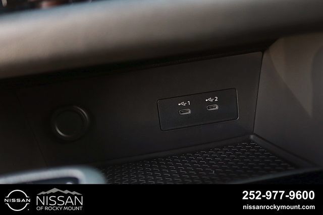 Certified 2026 Nissan Pathfinder SV FWD image 23