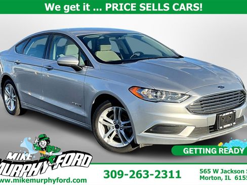 Used 2018 Ford Fusion S image 1