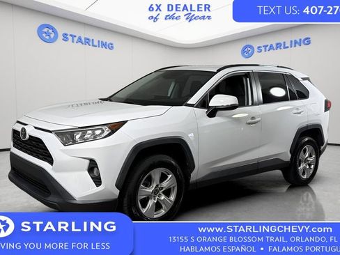 Used 2021 Toyota RAV4 XLE FWD image 1
