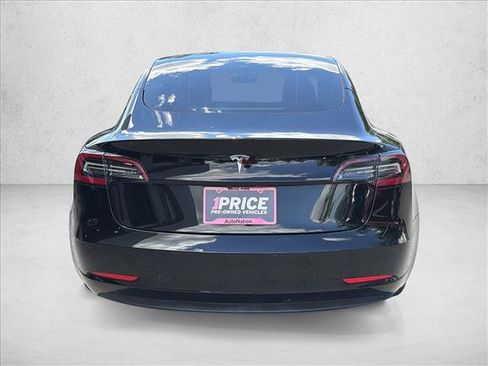 Used 2021 Tesla Model 3 Standard Range Plus RWD image 6